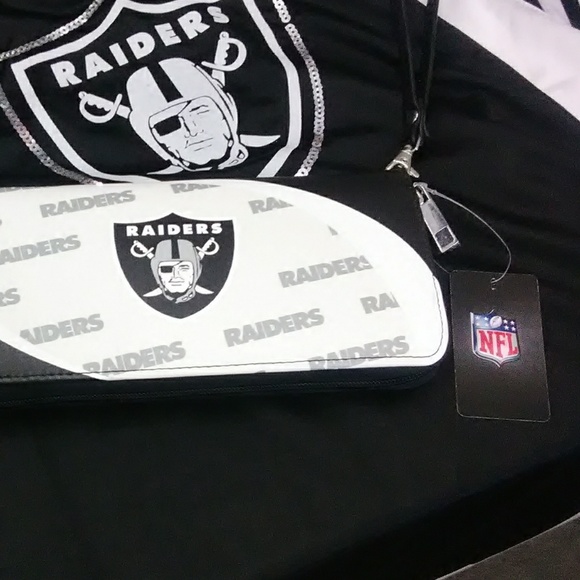 NFL Handbags - New Oakland raiders womens wallet